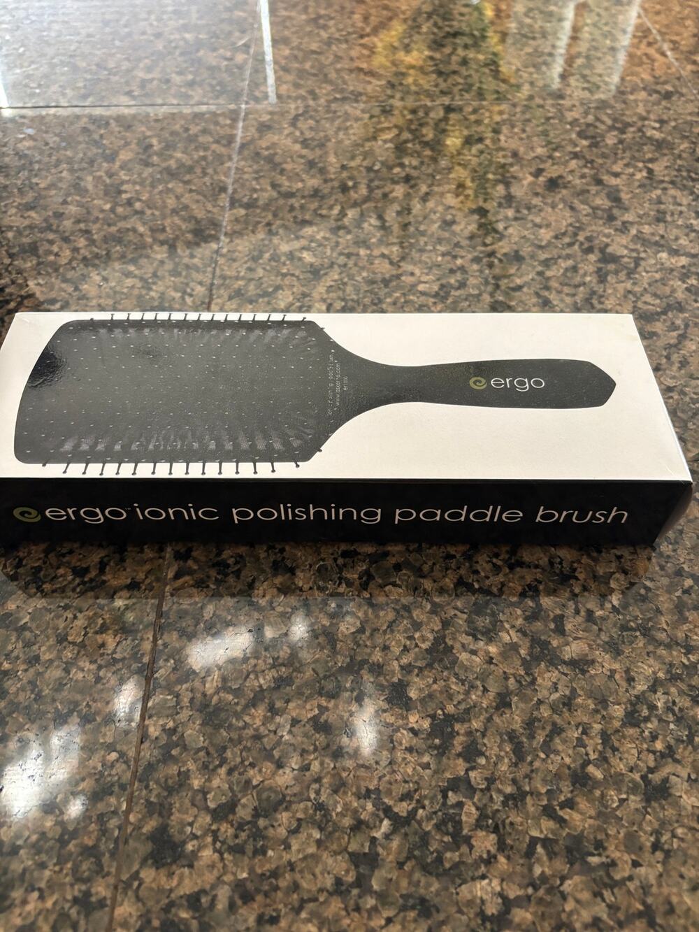 Ergo Paddle Brush